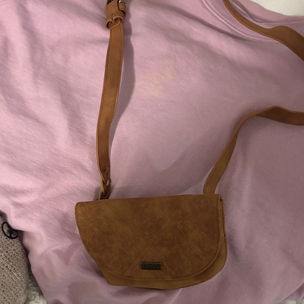 Roxy Tan Crossbody Bag